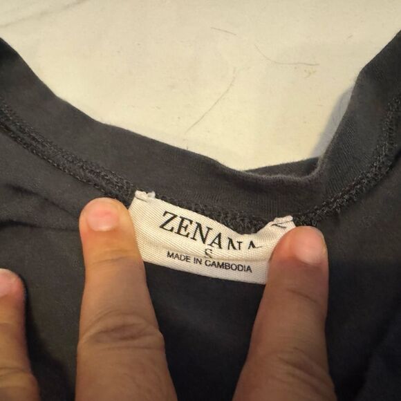 Bundle of 5 t-shirt Zenana Outfitters Black and Gray Short Sleeve Tees#23 - Picture 7 of 9